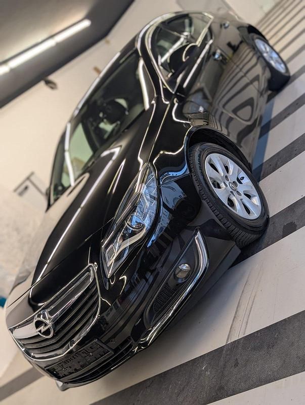 Gebraucht Opel Insignia 170 PS (125 kW) 2017 Schwarz Limousine