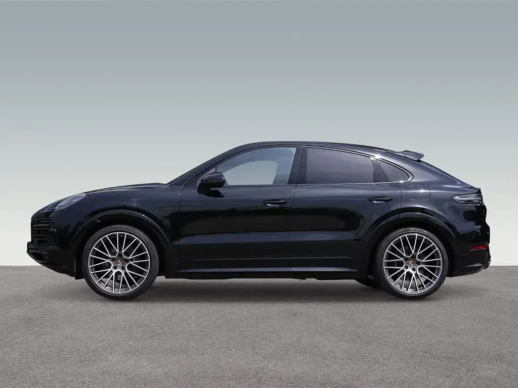 Gebraucht Porsche Cayenne E-Hybrid Coupe Platinum Edition 462 PS (339 kW) 2023 Schwarz SUV