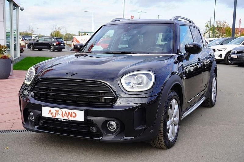 Schwarz Gebraucht 2023 Mini Cooper Countryman Classic SUV | 23.890 € (Guter Preis) - Bild 1/4