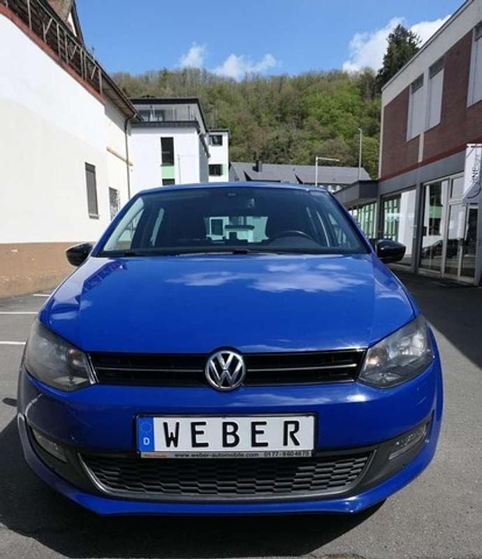 Gebraucht VW Polo Style 69 PS (50 kW) 2011 Blau Kleinwagen