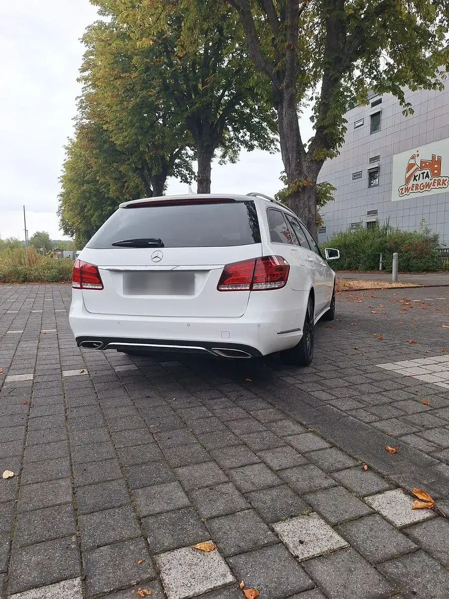 Gebraucht Mercedes E350 Elegance 258 PS (189 kW) 2014 Weiß Kombi