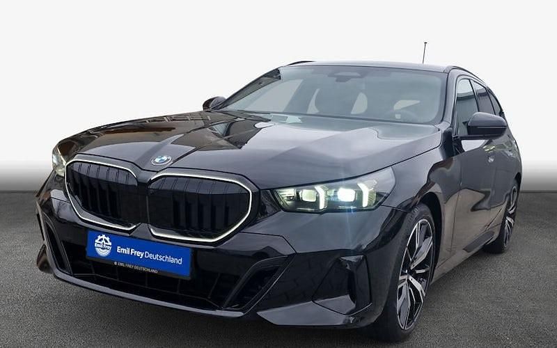 Neu BMW 520 197 PS (144 kW) 2026 Schwarz Kombi