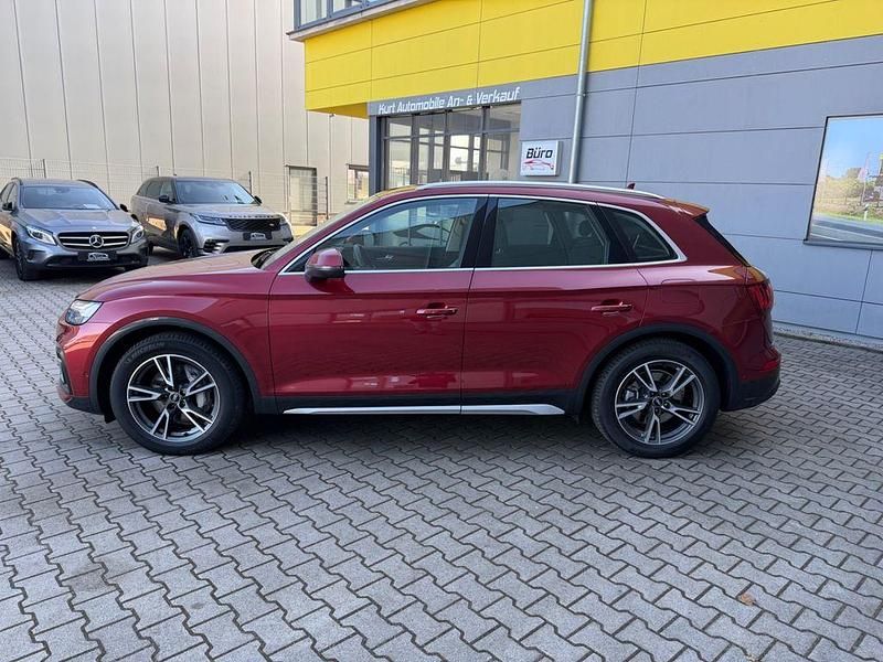 Gebraucht Audi Q5 Advanced 265 PS (194 kW) 2022 Rot SUV