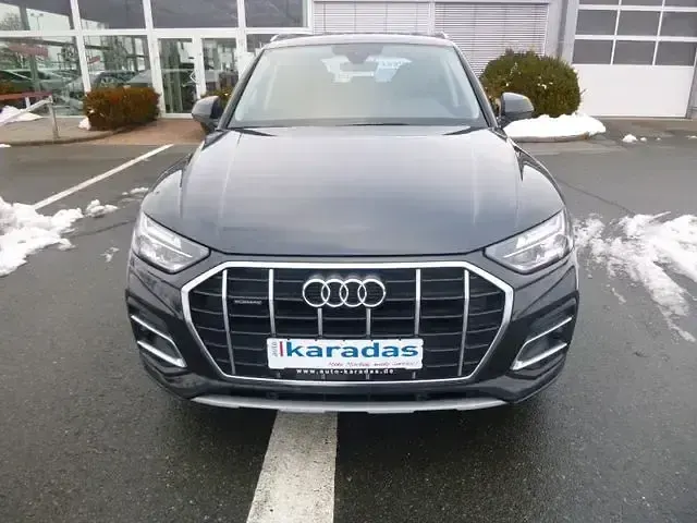 Second-hand Audi Q5 Sport 204 CP (150 kW) 2021 Gri SUV