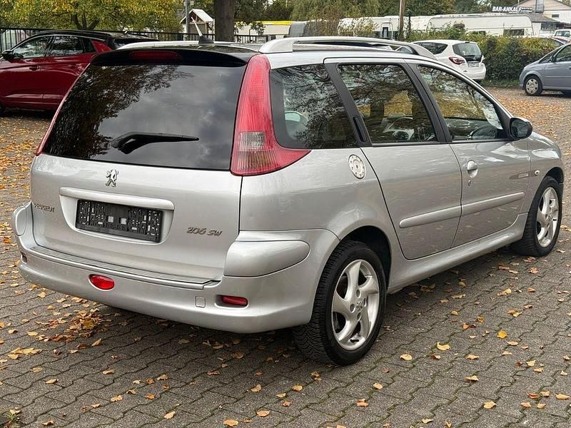 Gebraucht Peugeot 206 Quiksilver 88 PS (64 kW) 2005 Grau Kombi