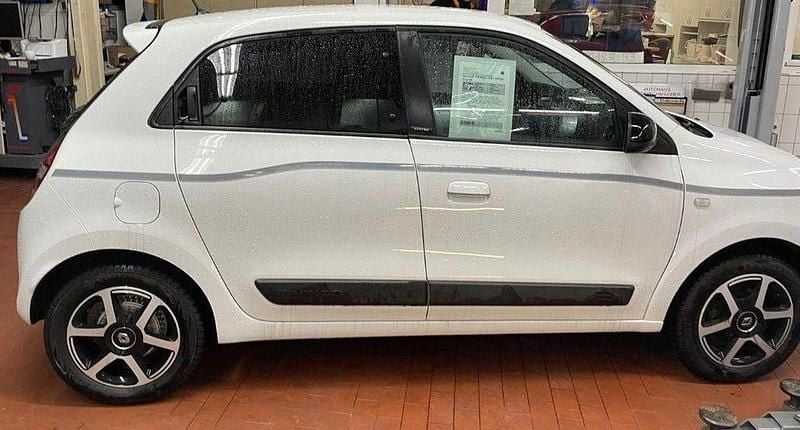 Gebraucht Renault Twingo LIMITED 90 PS (66 kW) 2018 Weiß Kleinwagen