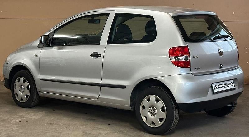 Gebraucht VW Fox 75 PS (55 kW) 2005 Silber Kleinwagen
