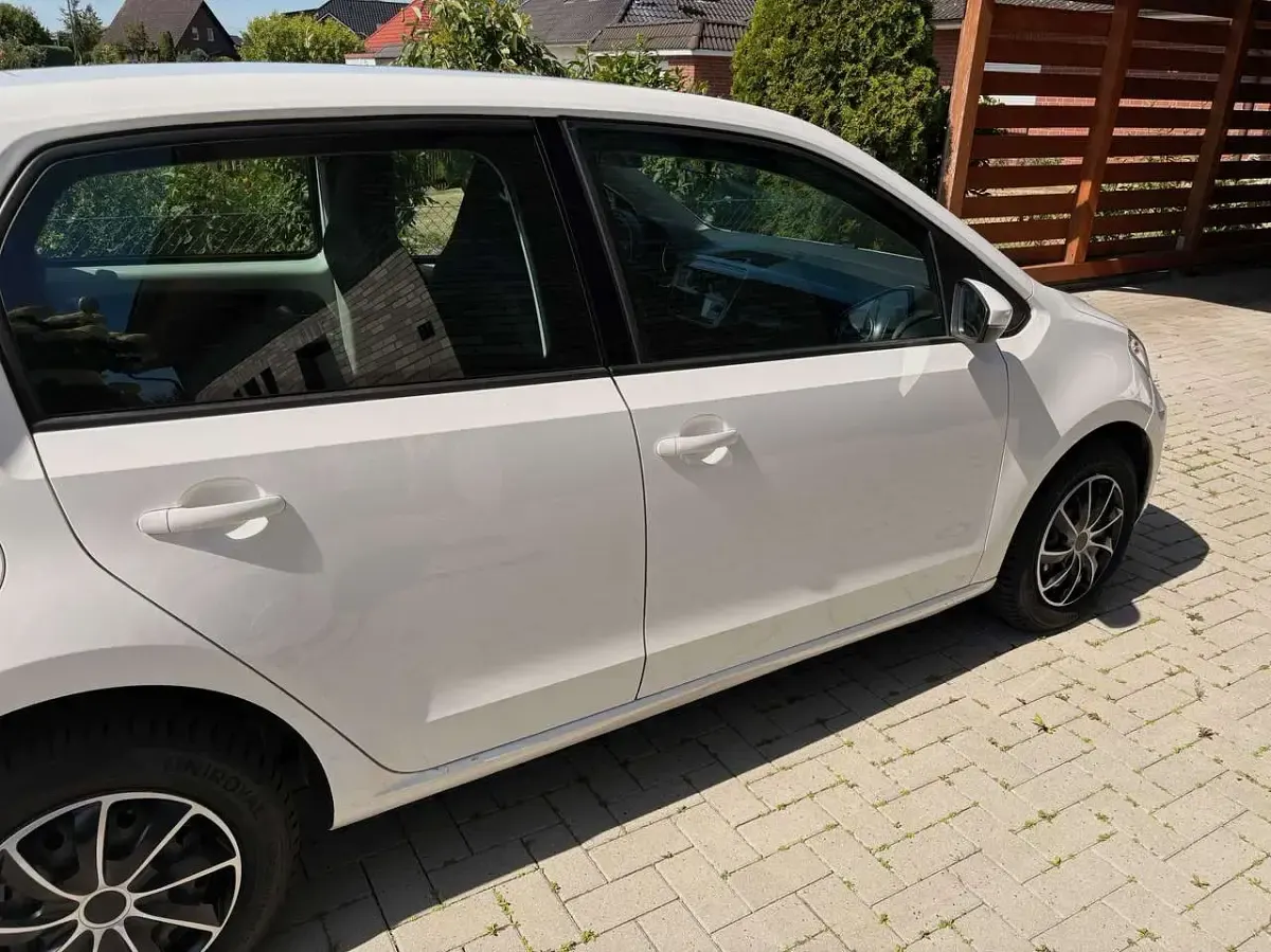 Gebraucht VW up! Move 75 PS (55 kW) 2018 Weiß Kleinwagen