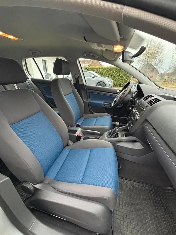 Gebraucht VW Golf V 75 PS (55 kW) 2005 Silber Kleinwagen