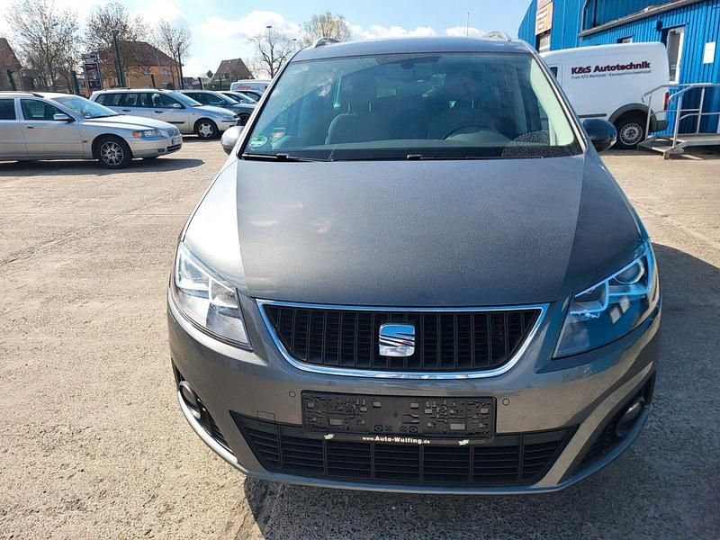 Gebraucht Seat Alhambra Style 177 PS (130 kW) 2015 Grau Van / Kleinbus