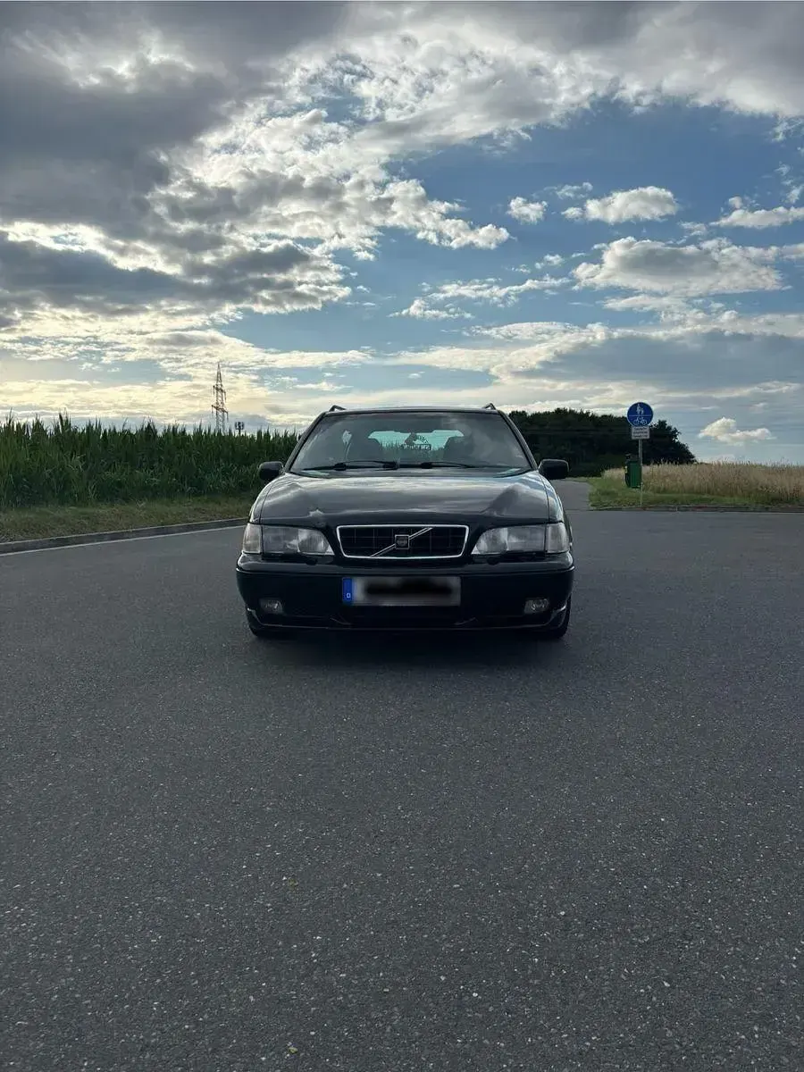 Gebraucht Volvo V70 239 PS (175 kW) 1997 Schwarz Kombi