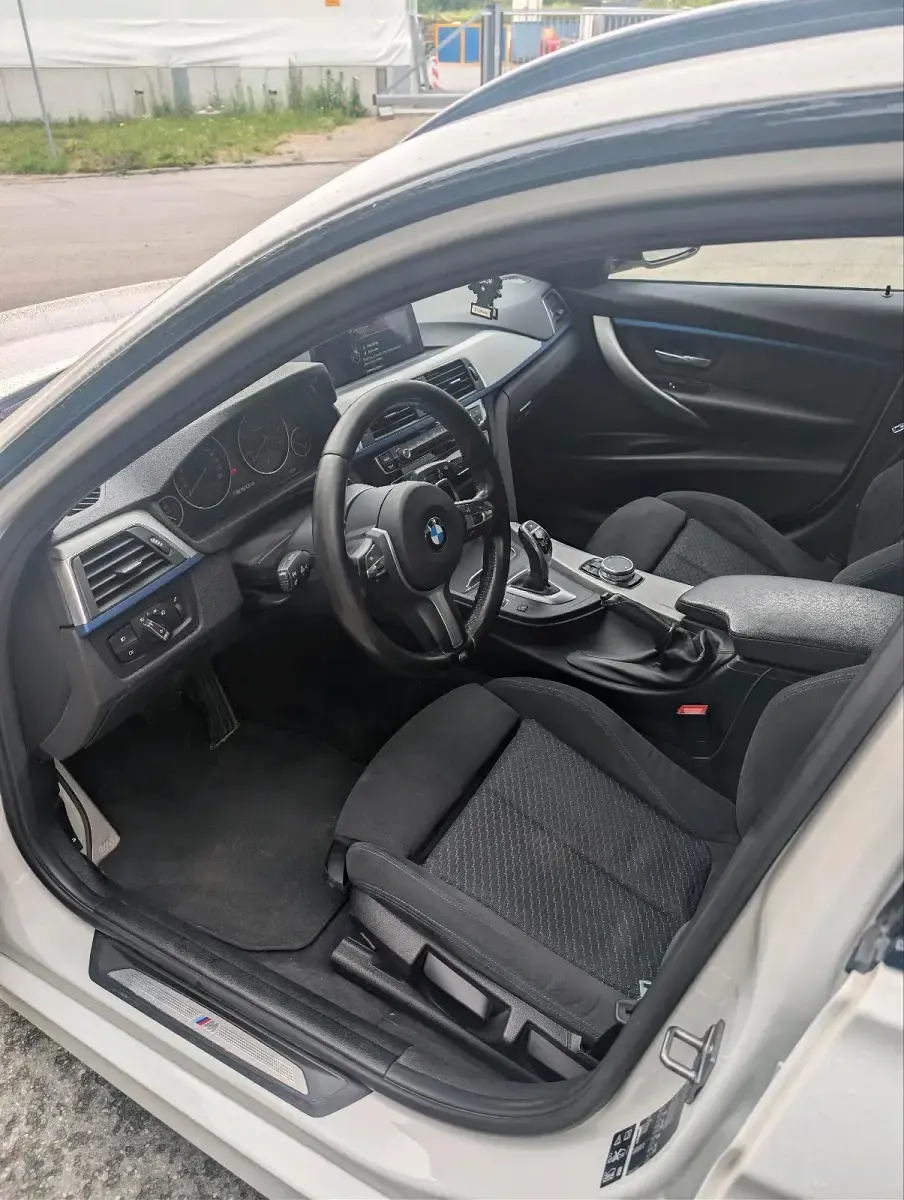 Gebraucht BMW 320 M Sport 190 PS (139 kW) 2015 Weiß Kombi