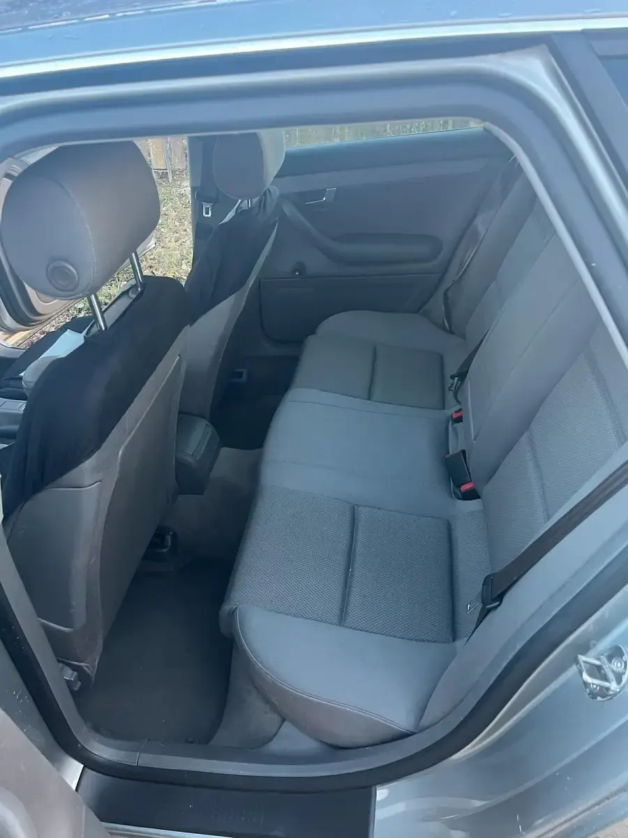 Gebraucht Audi A4 130 PS (95 kW) 2002 Silber Kombi