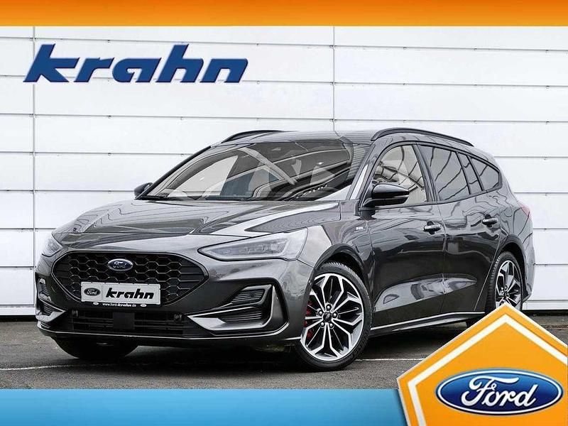 Grau Gebraucht 2025 Ford Focus ST-Line X Limousine | 27.885 € (Etwas zu teuer) - Bild 1/4