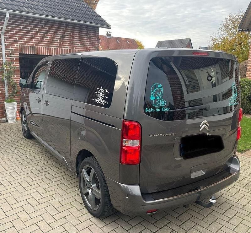Gebraucht Citroën Spacetourer Shine 144 PS (105 kW) 2021 Grau Van / Kleinbus