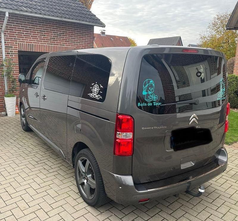 Gebraucht Citroën Spacetourer Shine 144 PS (105 kW) 2021 Grau Van / Kleinbus