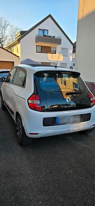 Gebraucht Renault Twingo Luxe 71 PS (52 kW) 2015 Weiß Kleinwagen