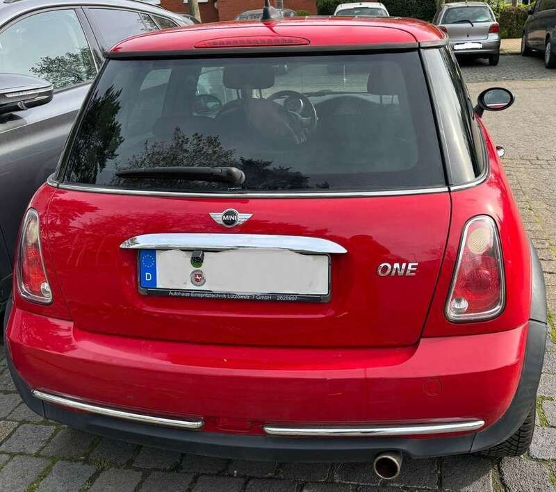 Rot Gebraucht 2005 Mini ONE Kleinwagen | 2.100 € (Guter Preis) - Bild 1/4
