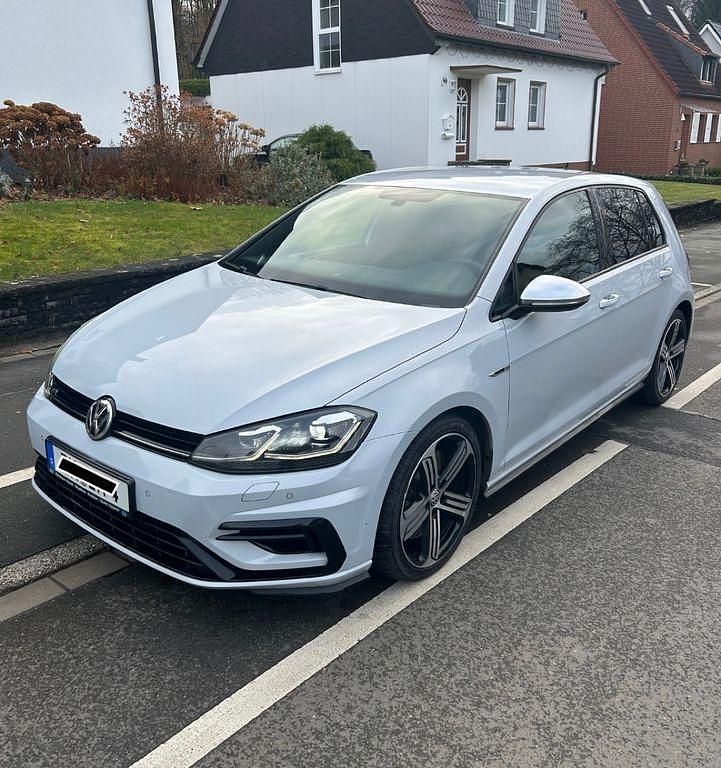 Weiß Gebraucht 2017 VW Golf R Limousine | 20.500 € (Guter Preis) - Bild 1/4