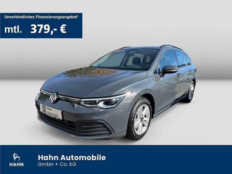 Gebraucht VW Golf VIII Life 131 PS (96 kW) 2023 Delfingrau metallic Kombi