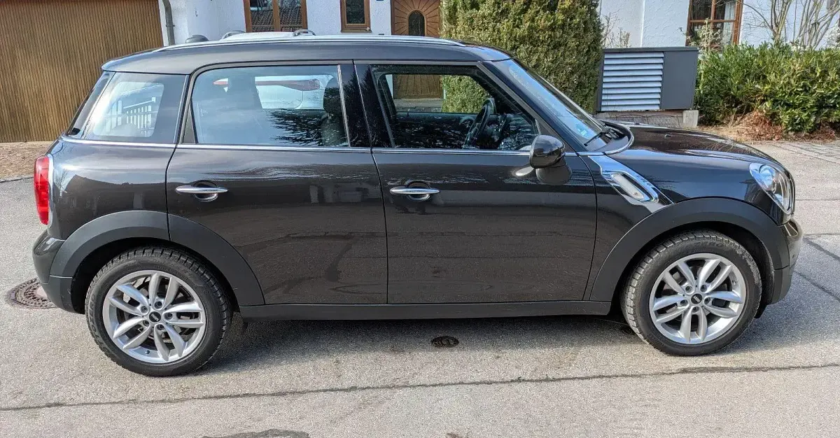 Occasion Mini Cooper D 111 ch (81 kW) 2016 Marron Citadine
