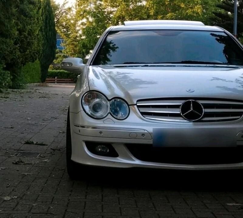 Silber Gebraucht 2006 Mercedes CLK320 Avantgarde Coupé | 4.000 € (Guter Preis) - Bild 1/4