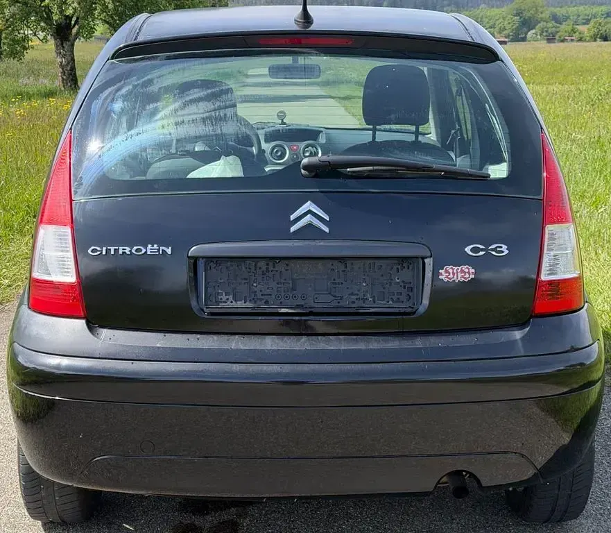 Usado Citroën C3 Comfort 73 CV (53 kW) 2007 Negro Berlina