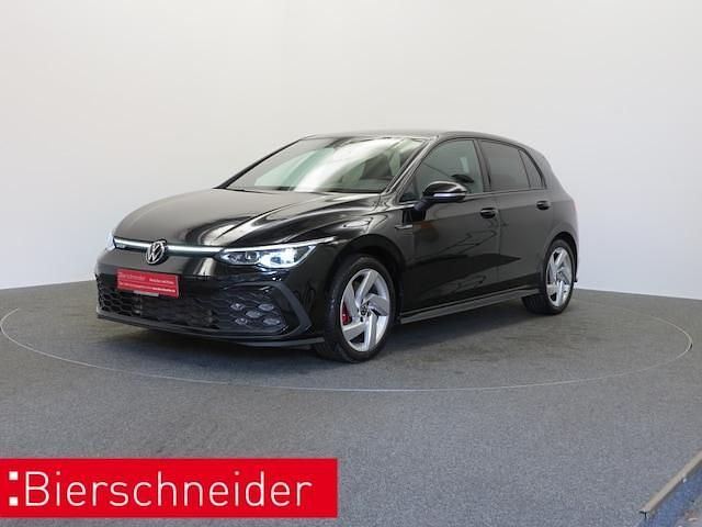 Schwarz Gebraucht 2022 VW Golf VIII Pro Limousine | 28.950 € (Teuer) - Bild 1/4