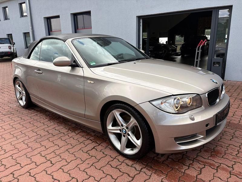 Gebraucht BMW 120 Cabriolet Advantage 170 PS (125 kW) 2010 Silber Cabrio