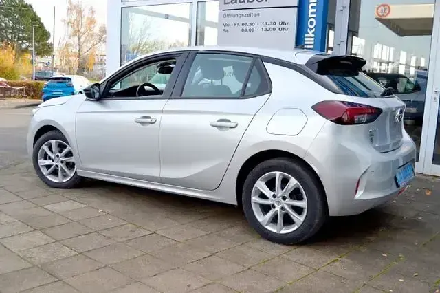 Usado Opel Corsa Elegance 2022 Prateado Citadino