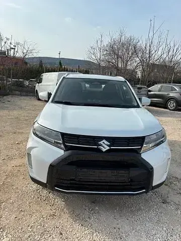 Neu Suzuki Vitara Comfort 129 PS (94 kW) 2025 Weiß SUV