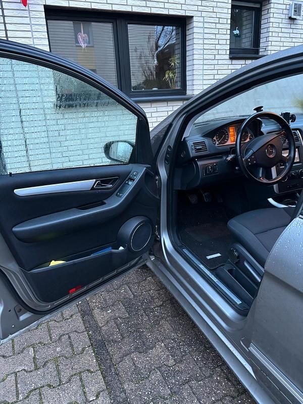 Gebraucht Mercedes B170 116 PS (85 kW) 2006 Andere farben Van / Kleinbus