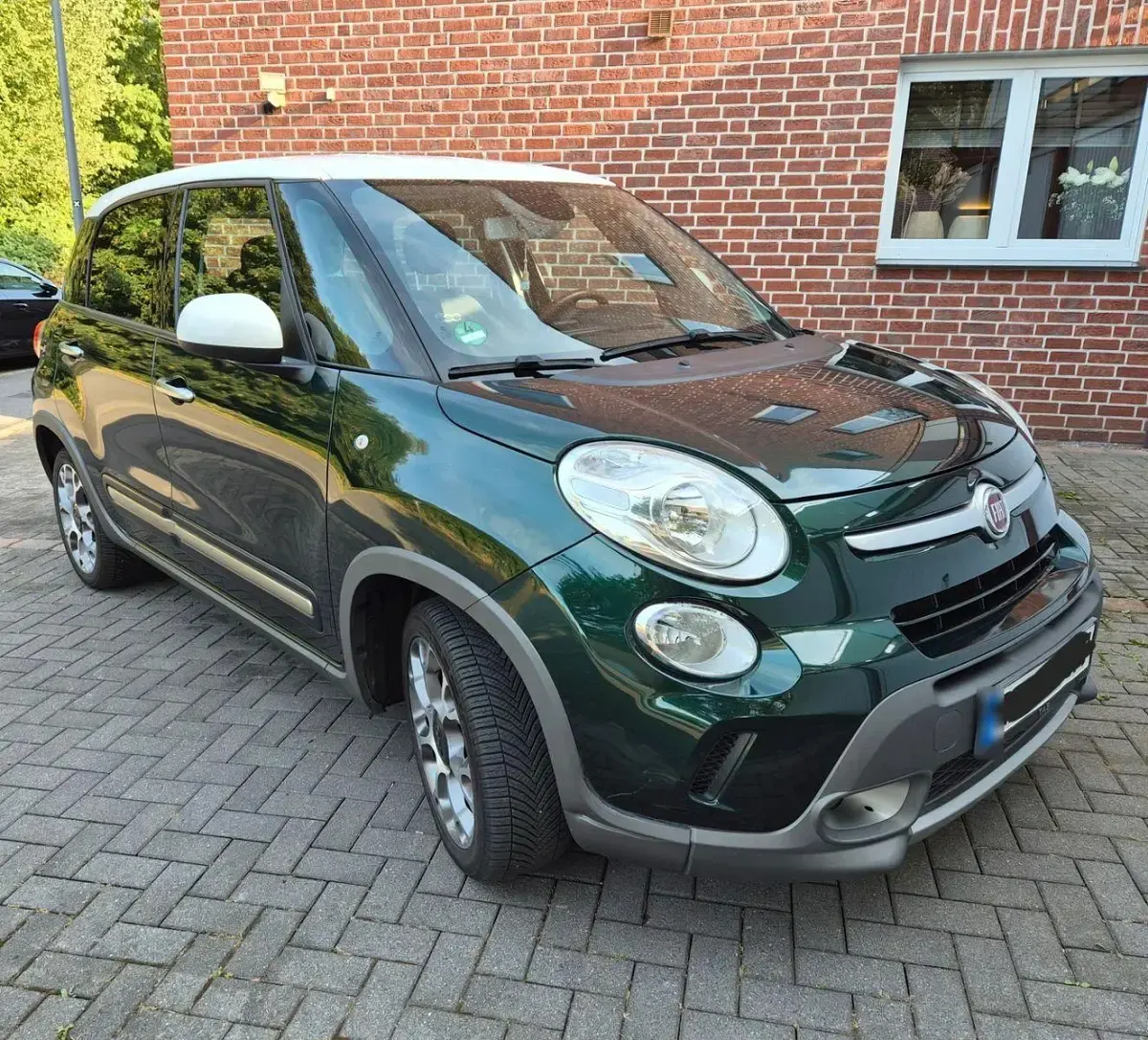 Gebraucht Fiat 500L Trekking 95 PS (69 kW) 2016 Weiß Van / Kleinbus