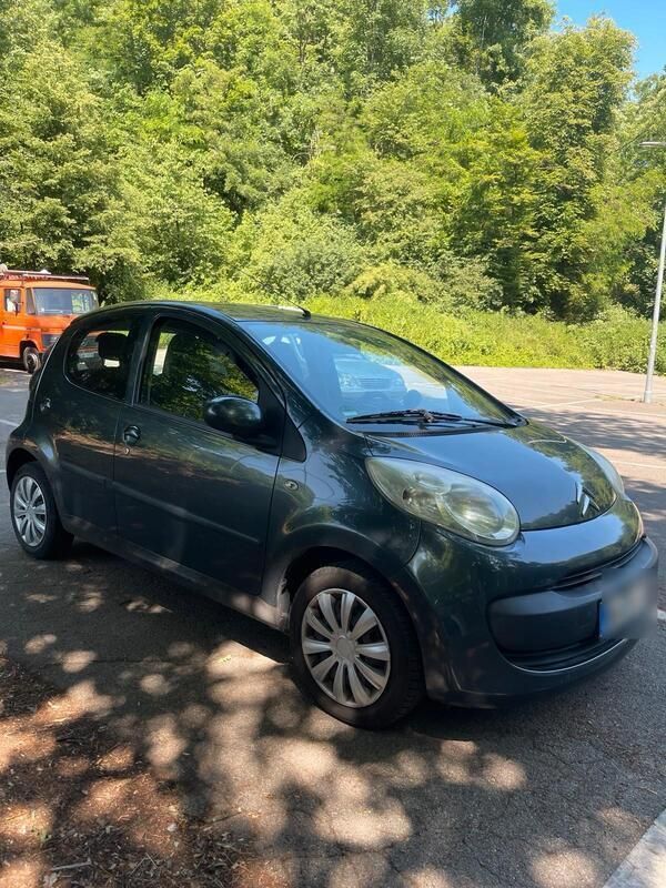 Grau Gebraucht 2005 Citroën C1 Kleinwagen | 1.550 € (Fairer Preis) - Bild 1/4