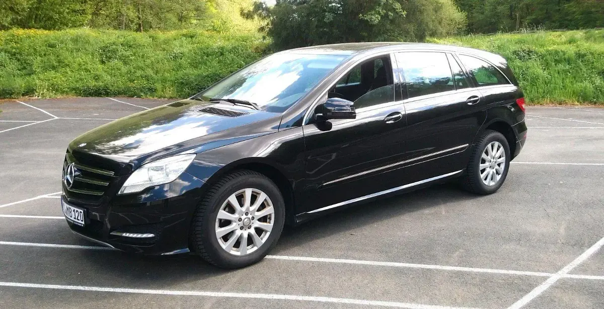 Gebraucht Mercedes R350 265 PS (194 kW) 2011 Schwarz Van / Kleinbus