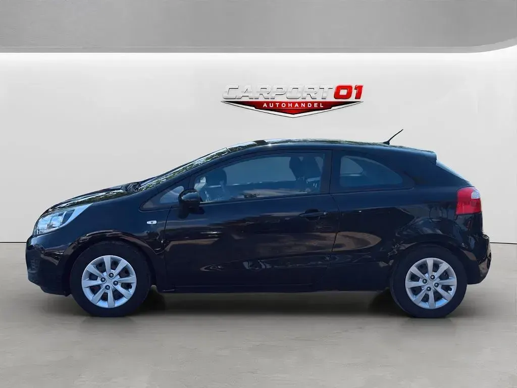 Gebraucht Kia Rio Edition 7 109 PS (80 kW) 2014 Schwarz Kleinwagen