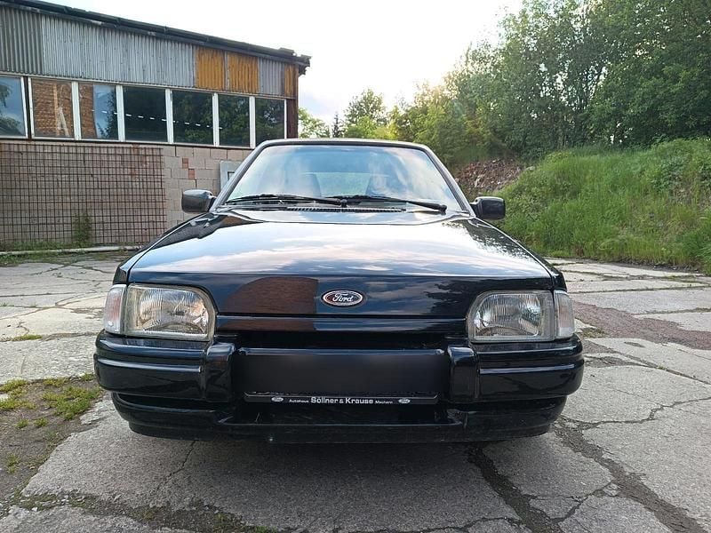Gebraucht Ford Escort Cabriolet RS 150 PS (110 kW) 1986 Schwarz Cabrio