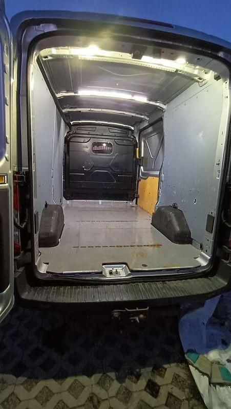 Gebraucht Ford Transit Trend 131 PS (96 kW) 2017 Grau Van