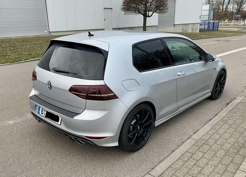 Gebraucht VW Golf VII R 300 PS (220 kW) 2016 Silber Limousine