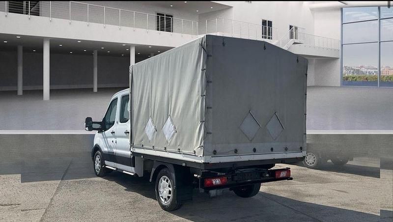 Second-hand Ford Transit 131 CP (96 kW) 2021 Alb Monovolum