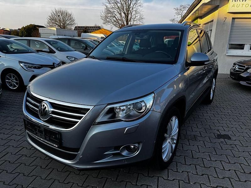 Gebraucht VW Tiguan Team 140 PS (102 kW) 2011 Silber SUV
