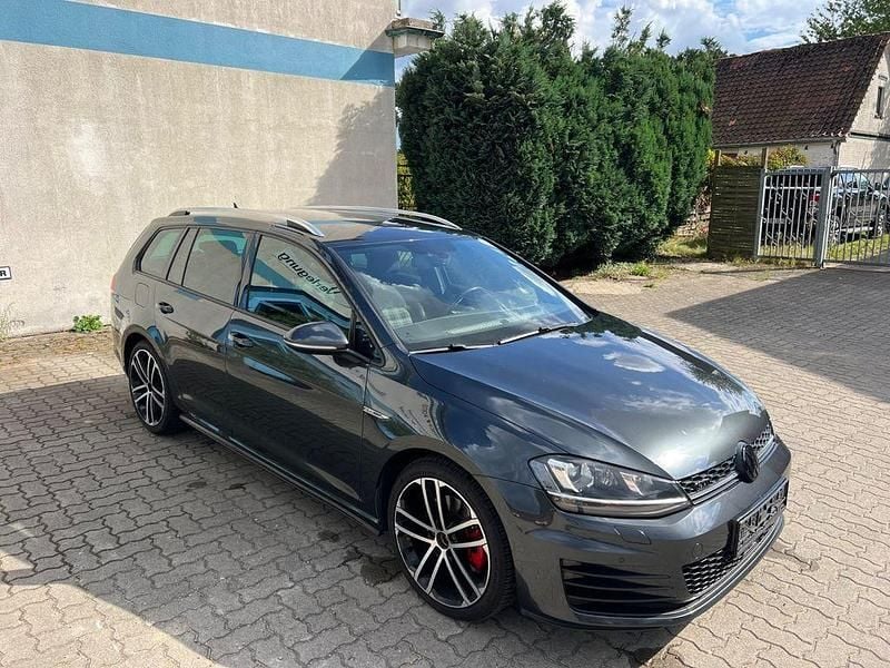 Grau Gebraucht 2016 VW Golf VII GTD Kombi | 11.900 € (Superpreis) - Bild 1/4