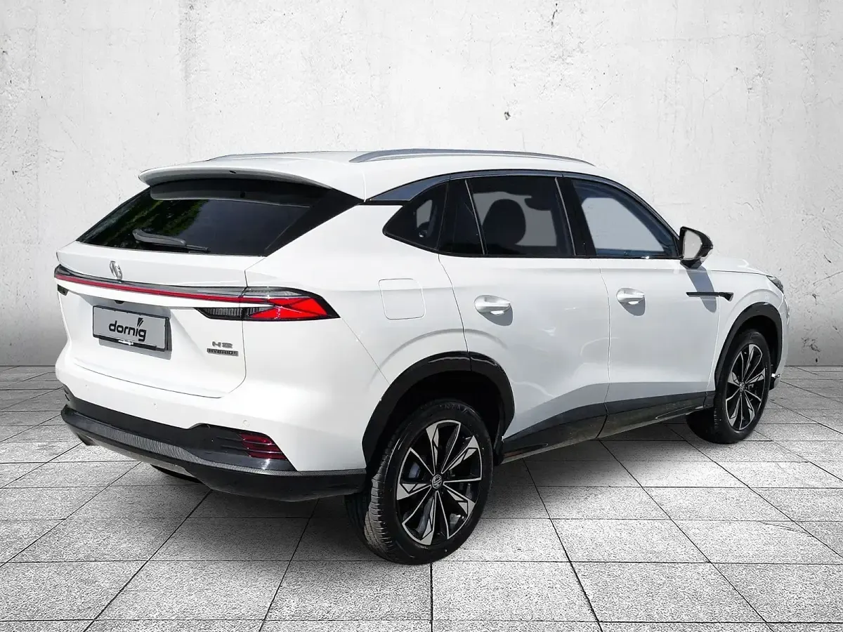 Neu MG HS Luxury 224 PS (164 kW) 2026 Pearl white SUV