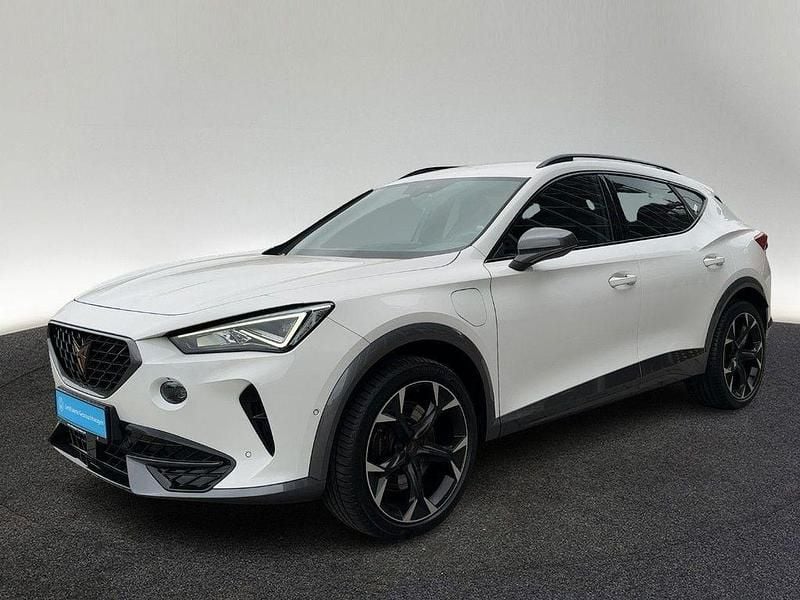 Second-hand Cupra Formentor VZ 245 CP (180 kW) 2022 Alb SUV