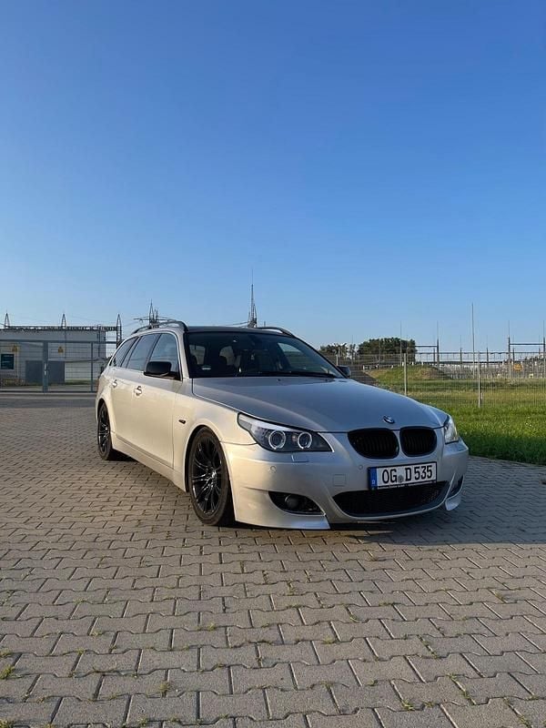 Silber Gebraucht 2005 BMW 535 Kombi | 6.000 € (Fairer Preis) - Bild 1/4
