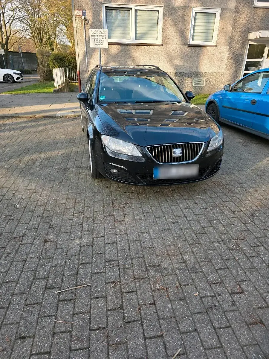Usado Seat Exeo 120 HP (88 kW) 2011 Preto Carrinha