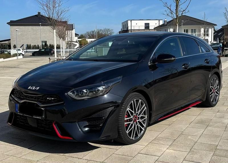 Gebraucht Kia ProCeed GT 204 PS (150 kW) 2022 Schwarz Kombi