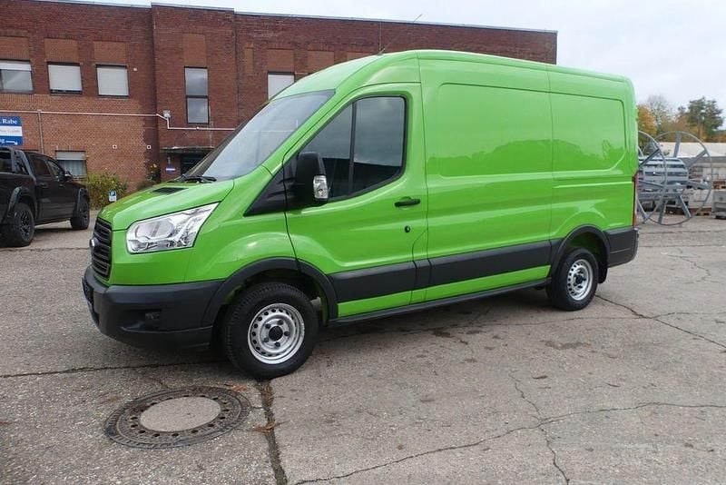 Grün Gebraucht 2016 Ford Transit Van / Kleinbus | 10.950 € (Guter Preis) - Bild 1/4