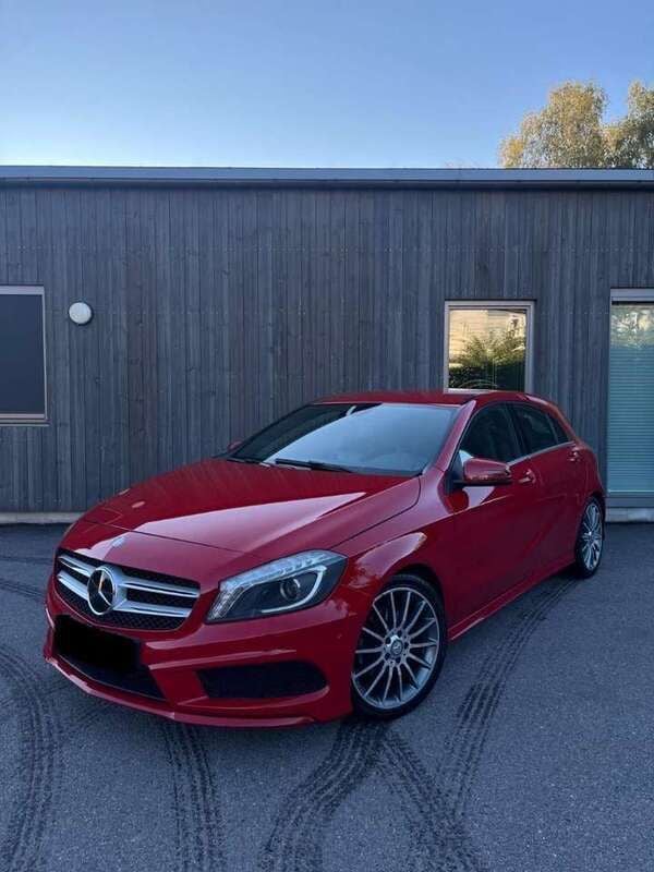 Rot Gebraucht 2012 Mercedes A180 Limousine | 5.350 € (Guter Preis) - Bild 1/4