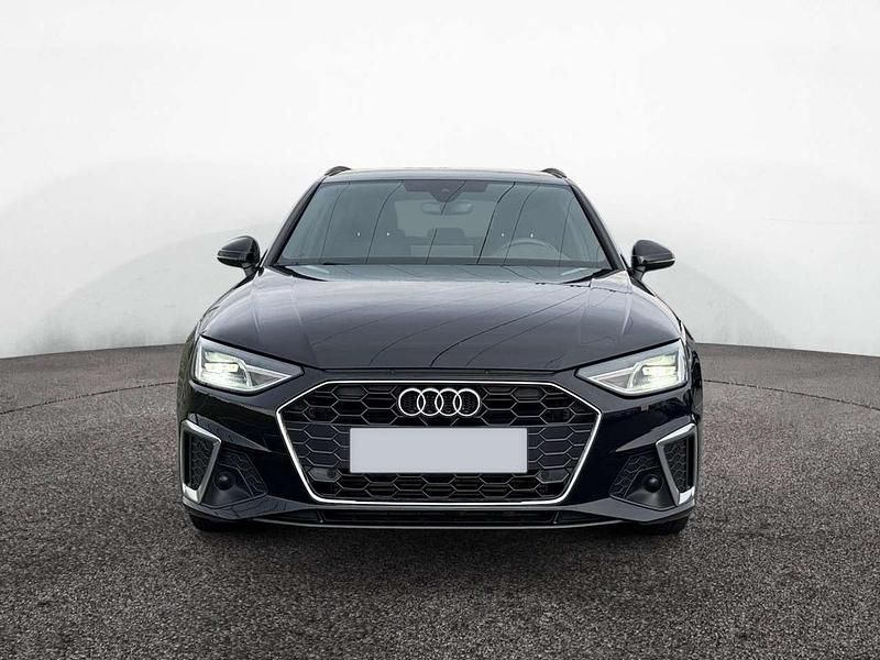 Gebraucht Audi A4 S-Line 150 PS (110 kW) 2022 Mythosschwarz Kombi